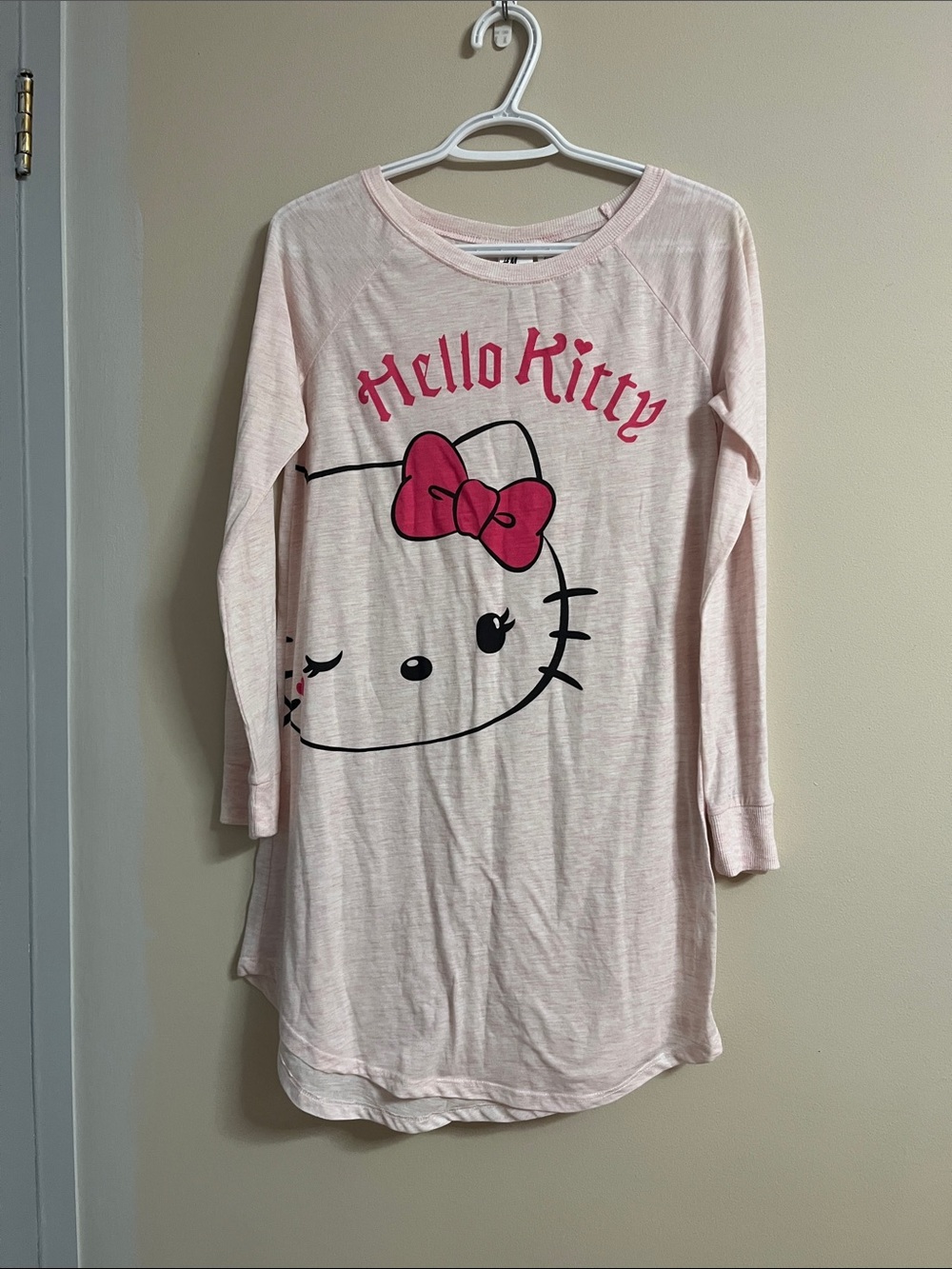 Hello Kitty Light Pink Graphic Nightdress with Hot Pink Bow